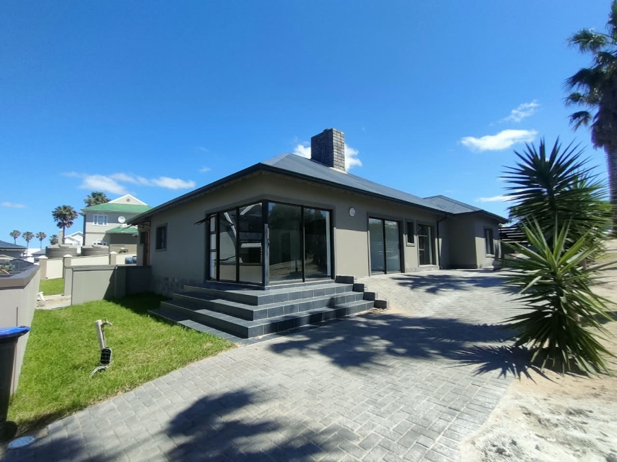 3 Bedroom Property for Sale in Marina Martinique Eastern Cape